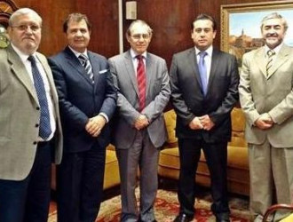 PRESIDENTE DE LA CORTE DE APELACIONES DE VALPARAÍSO RECIBE A DIRECTIVA REGIONAL APRAJUD