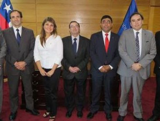 PRESIDENTE DE LA CORTE DE COYHAIQUE RECIBIÓ SALUDOS PROTOCOLARES DE DIRIGENTES APRAJUD